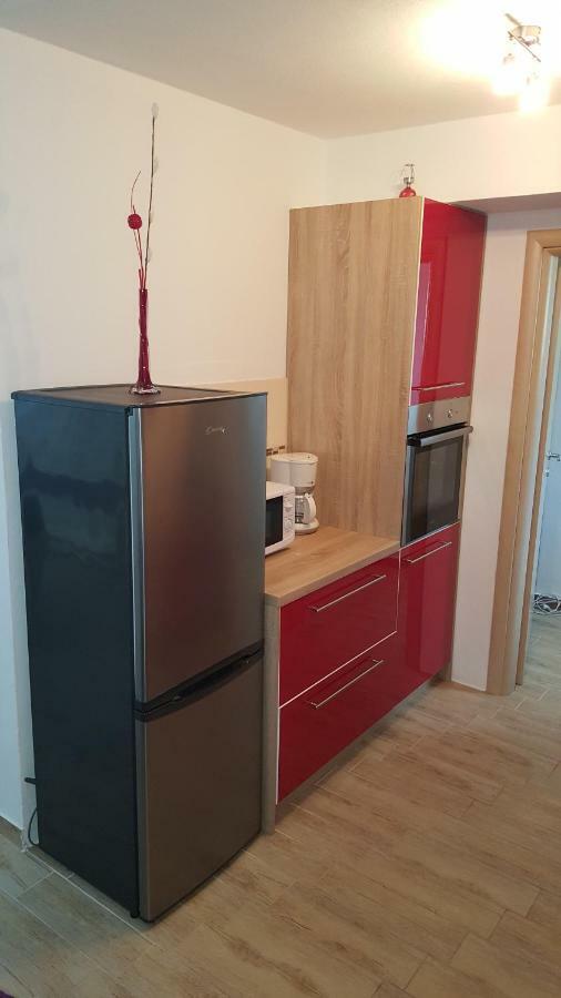 Apartment Rose プーラ エクステリア 写真