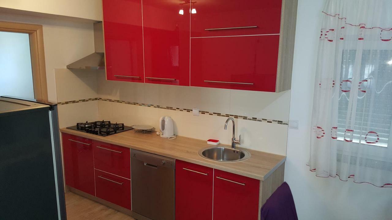 Apartment Rose プーラ エクステリア 写真